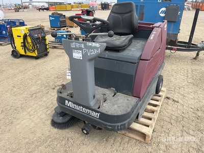Minuteman Ride-On Floor Scrubber