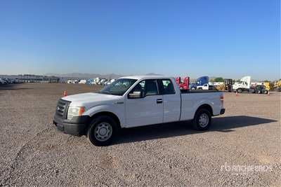 2010 Ford F-150 XL 4x2 Extended Cab Pickup