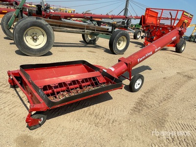 Farm King 1010 11 in x 9 ft Transfer Grain Auger