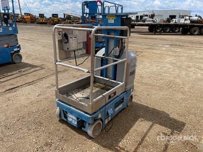 Genie GR12 Vertical Mast Lift