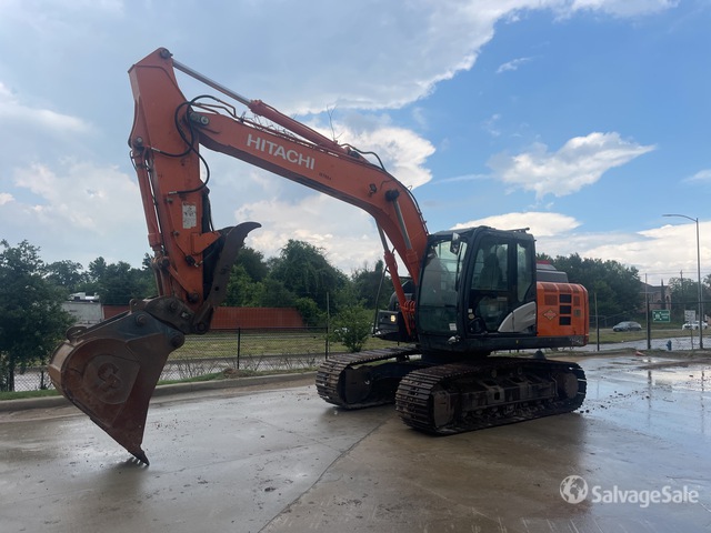 Hitachi ZX160LC-6N Tracked Excavator in Houston, Texas, United