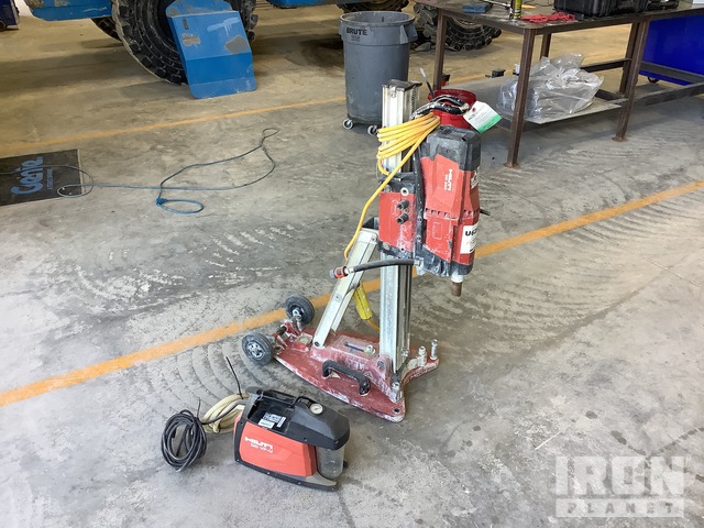 Hilti DD250 Electric Hand Held Core Drill & Hilti DD VP-U Vacuum in ...