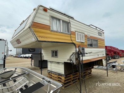 1980 Rustler Truck Camper