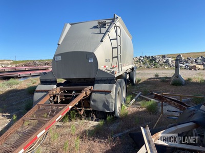 1982 (unverified) Beall  Pup Belly Dump Trailer