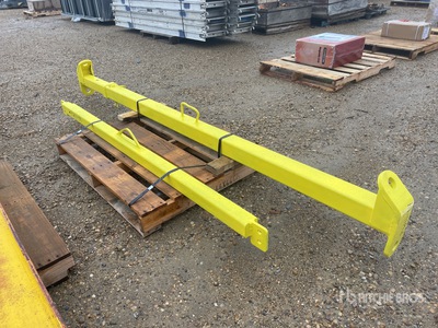 Quantity of (2) Spreader Bar