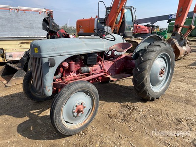 Ford 2WD Antique Tractor