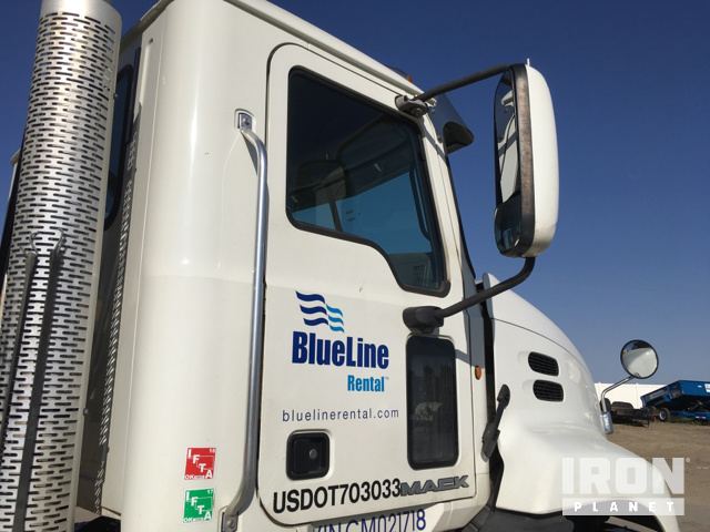 2012 Mack CXU613 T/A Day Cab Truck Tractor in Longmont, Colorado