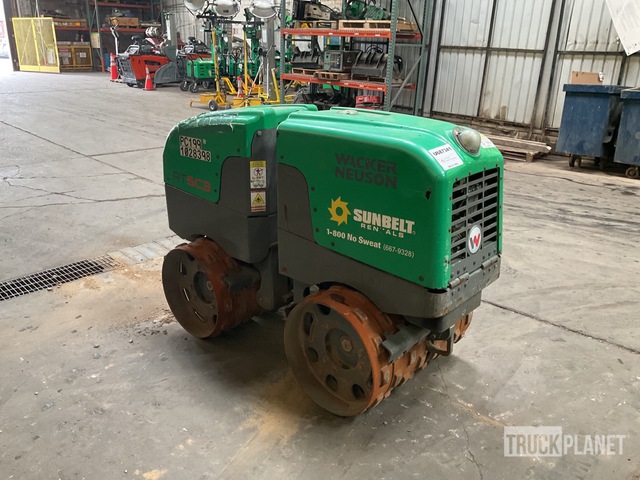 2017 Wacker Neuson RTLX-SC3 Trench Compactor in Bronx, New York, United ...