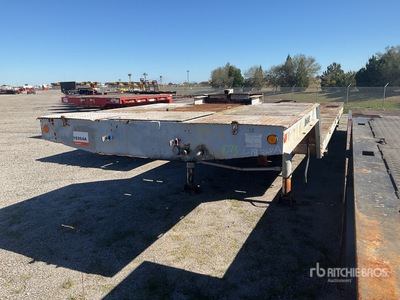 1991 Etnyre T/A Hydraulic Tail Trailer
