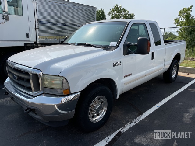 1FTNX20P43EC86839 2003 Ford F-250 photo no. 1