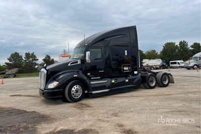 2020 Kenworth T680 6x4 T/A Sleeper Truck Tractor