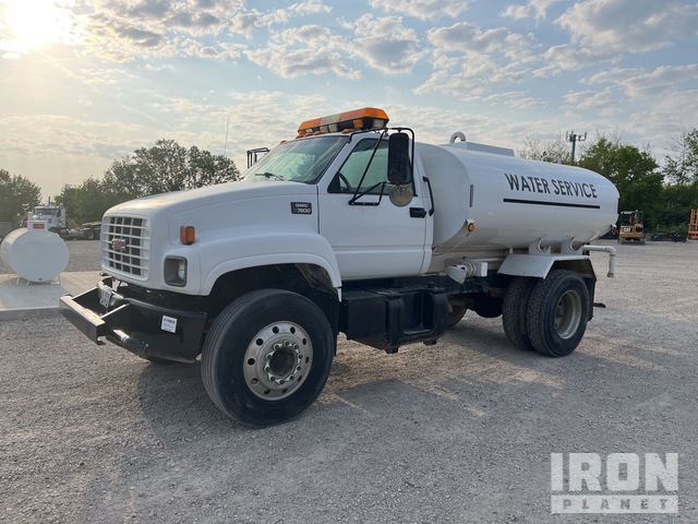 1999 GMC C7500 2000 gal 4x2 Water Truck in Kitchener, Ontario, Canada ...
