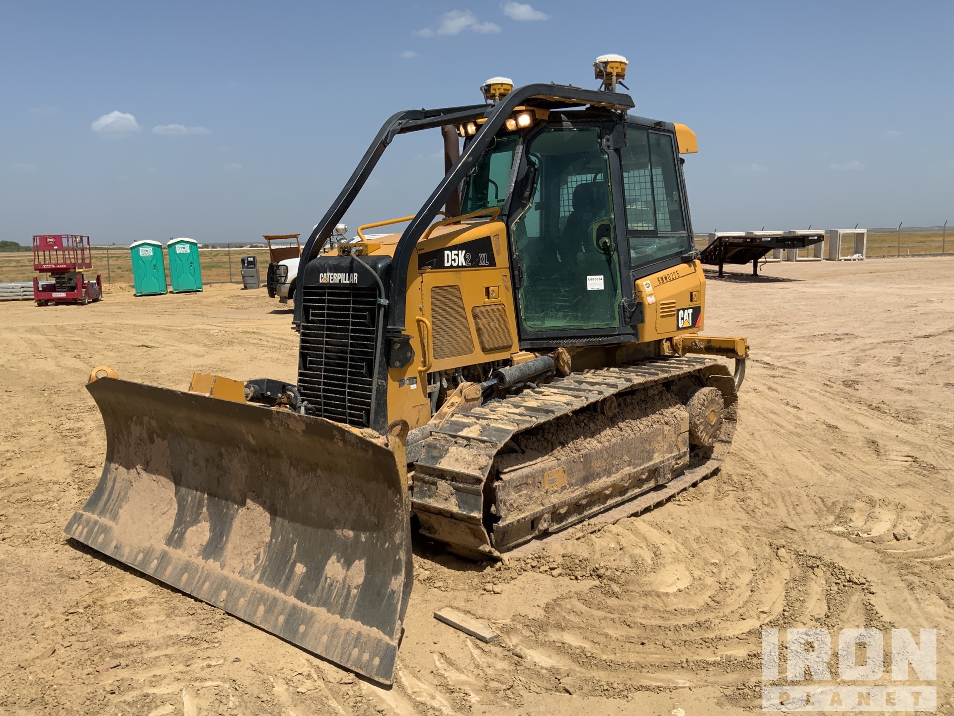 2012 Cat D5K2 XL Crawler Dozer in Laredo, Texas, United States