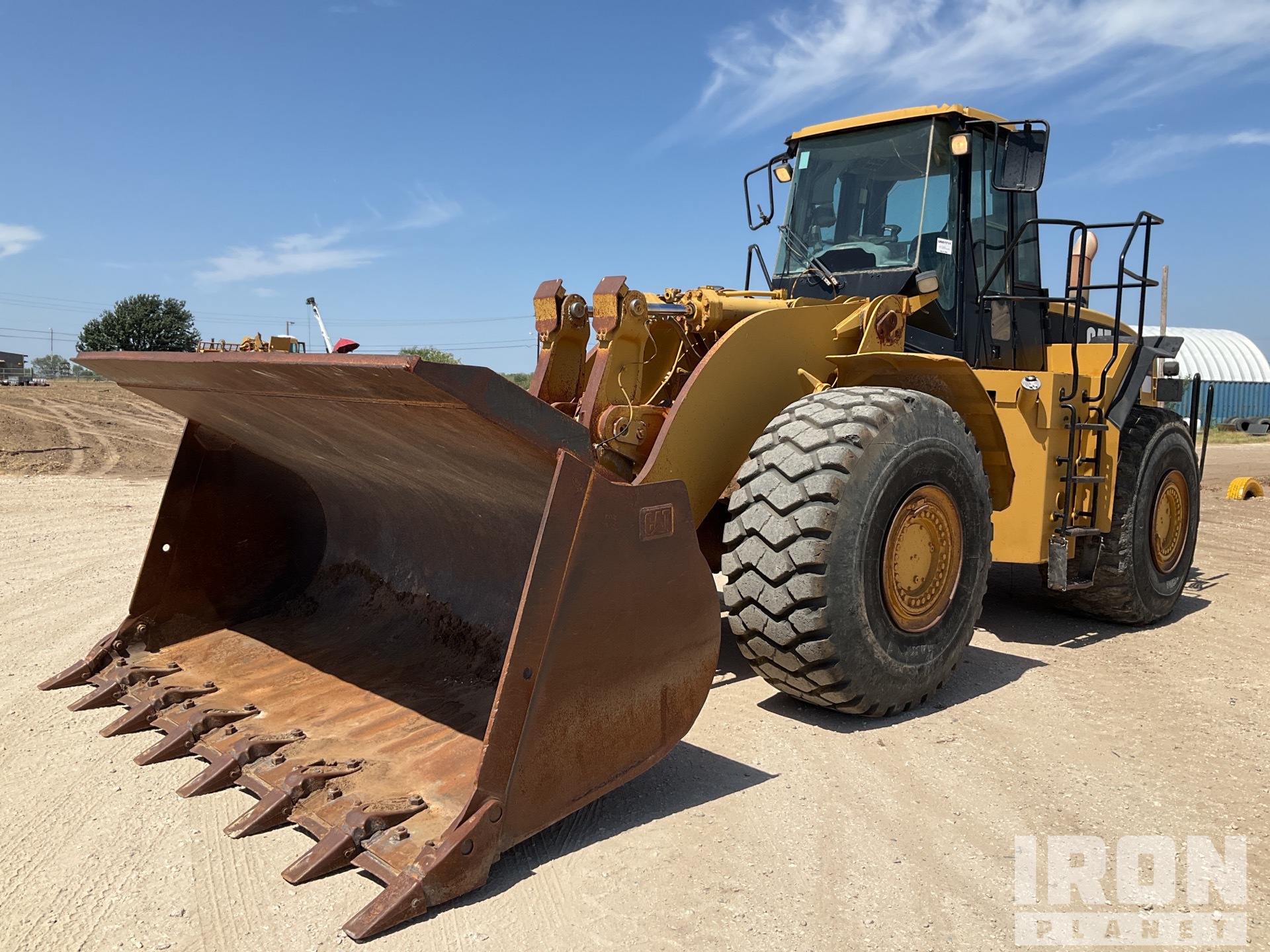 edf07e9b-402b-4166-9f98-