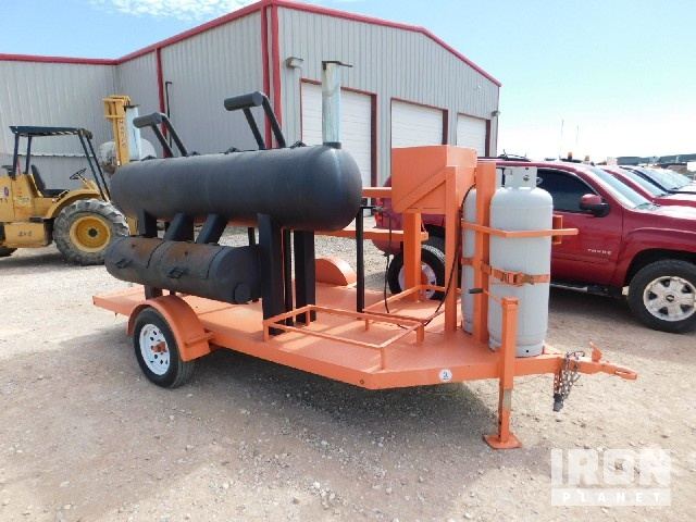 Propane Grill Wood Smoker Combo W 8 L Cooking Su In Woodward Photos Videos