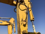 Hydraulics with Auxiliary Hydraulic Plumbing