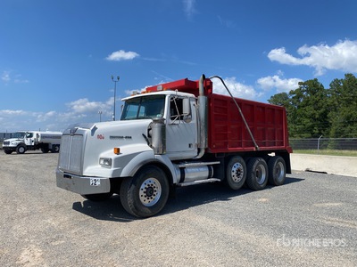 2005 Western Star 4900 8x4 Tri/A Dump Truck