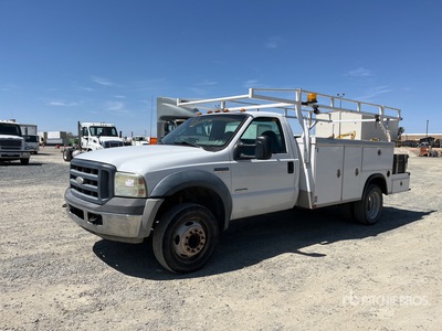 2006 Ford F-550 XL 4x2 Utility Truck