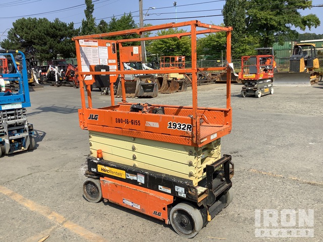 JLG 1932R Electric Scissor Lift in Seattle, Washington, United States ...