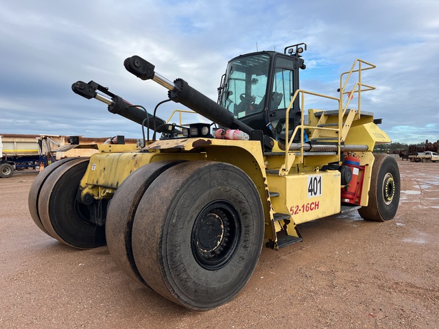 2017 Hyster H52.00XM-16CH Container Handler 2017 Hyster H52.00XM-16CH Container Handler
