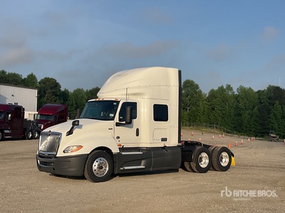 2019 International LT625 6x4 T/A Sleeper Truck Tractor