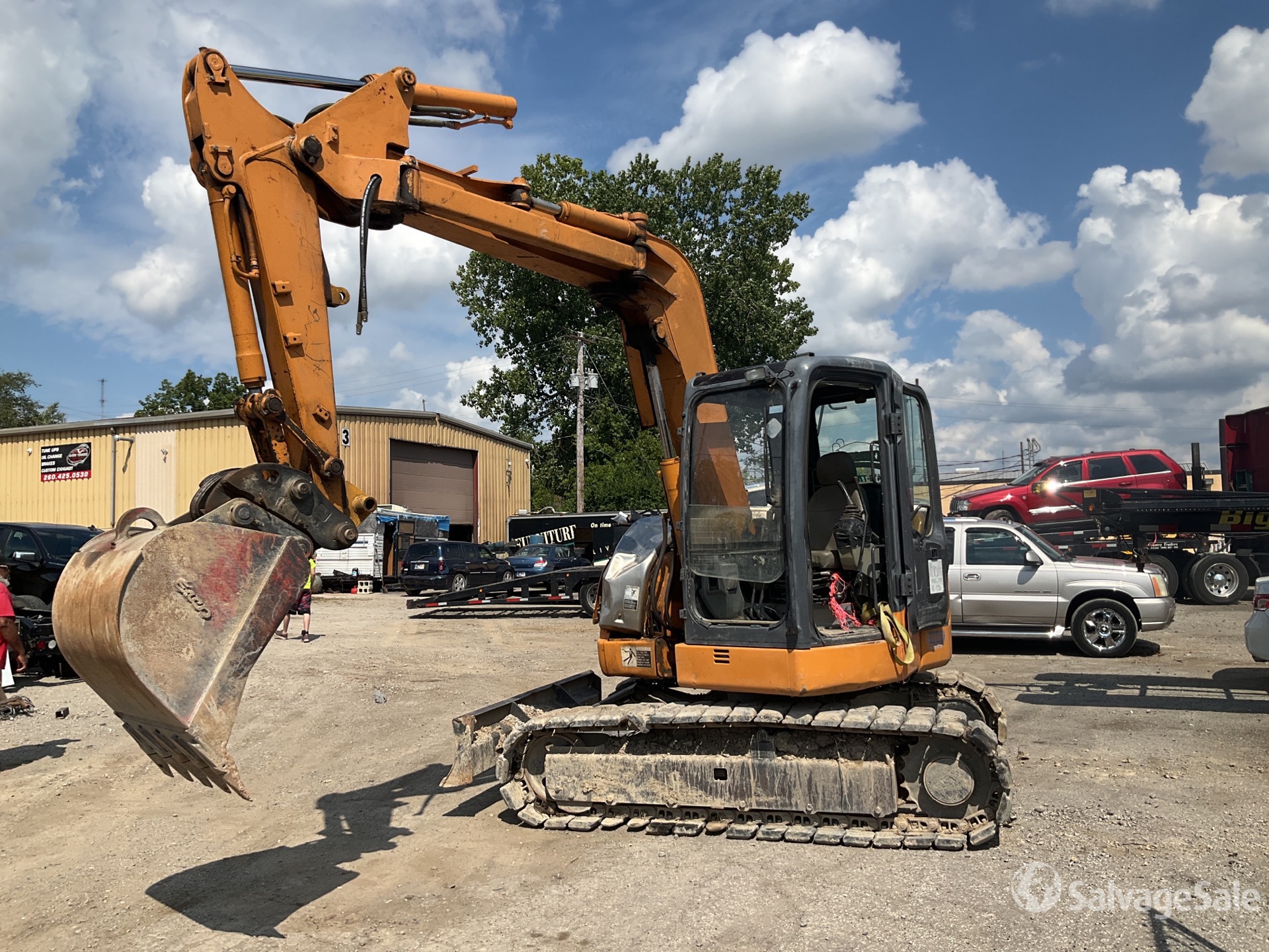 2004 Case CX75SR Tracked Excavator in Fort Wayne, Indiana, United