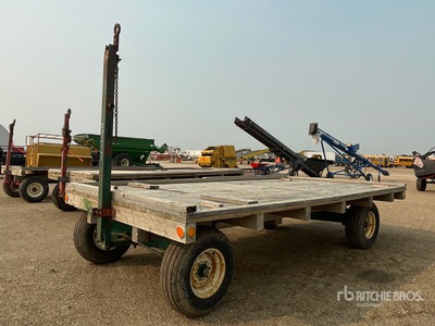 1999 Tram 15 ft Bale Wagon