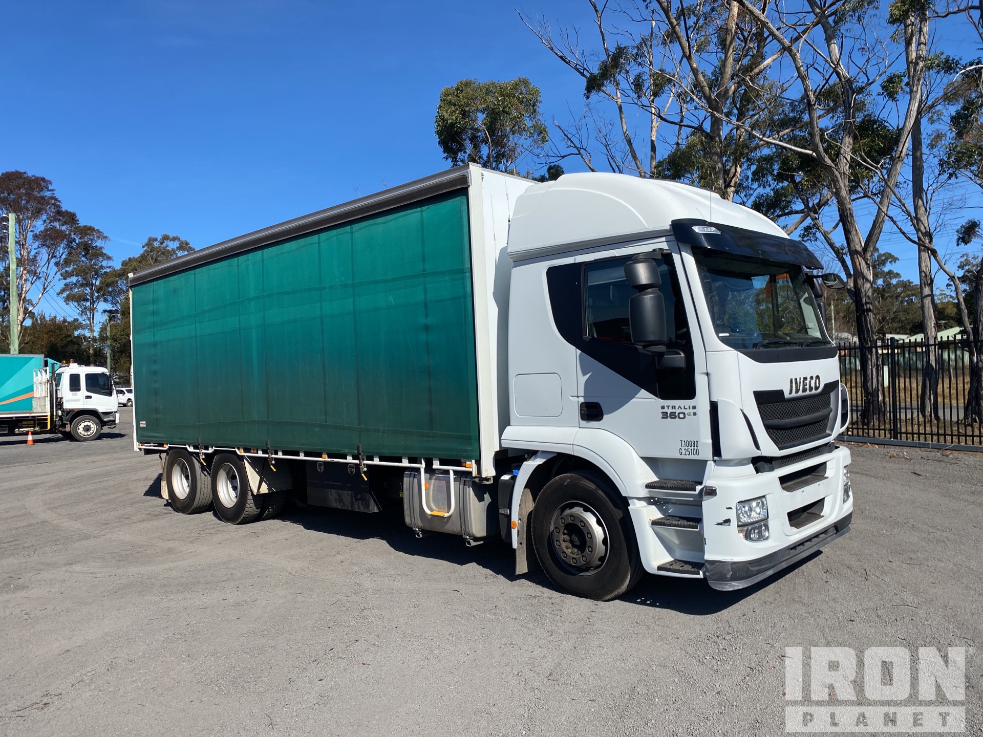 Miniature IVECO Stralis NP 4x2 et remorque Tautliner Transports HOUTCH