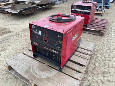 LINCOLN Idealarc CV305 Electric Welder