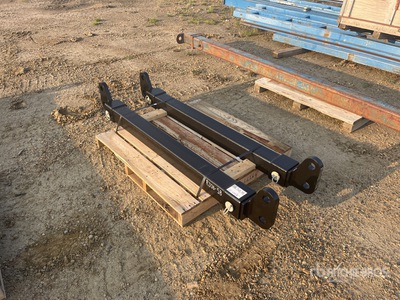 Quantity of (2) 63 in Adjustable Spreader Bar