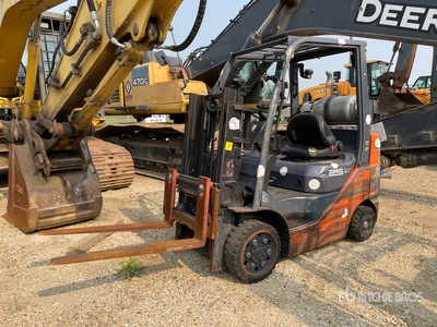 2014 Toyota 8FGCU25 5000 lb Cushion Tire Forklift (Inoperable)