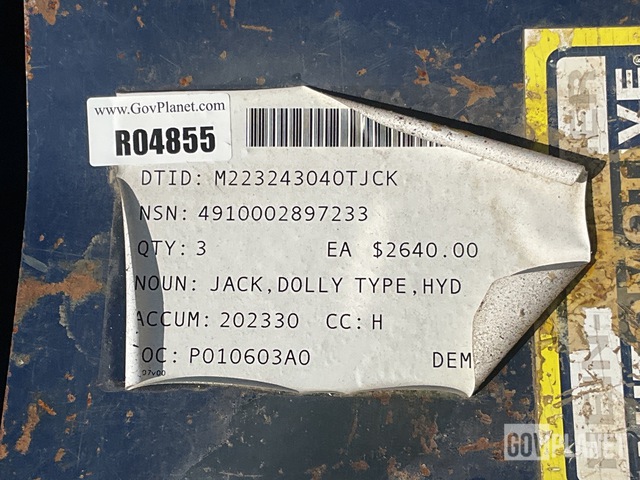 Surplus (3) Assorted Floor Jacks in South Vienna, Ohio, United States ...