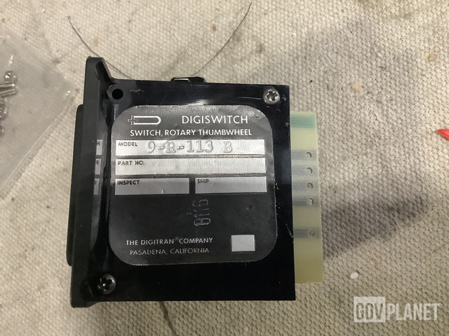 Surplus (4) Rotary Switches, (3) Bellows Flappers, (1) Valve Seat ...