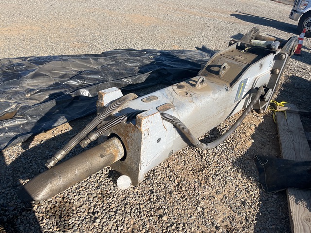 Epiroc EC180 Hydraulic Breaker