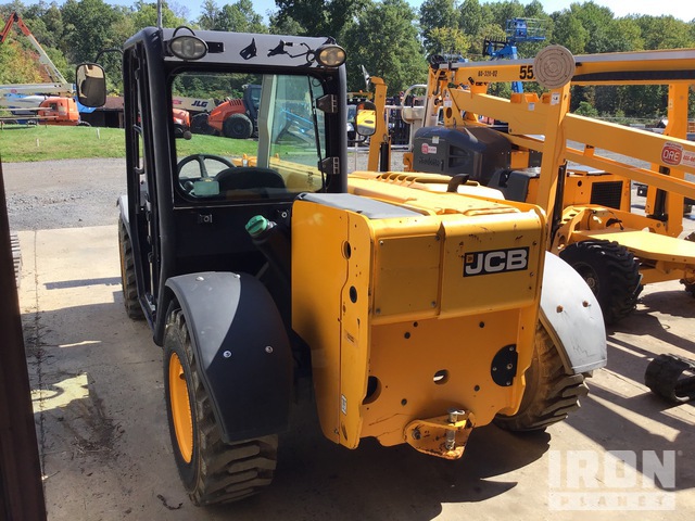 2015 JCB 525-60T4 Telehandler in Quakertown, Pennsylvania, United ...