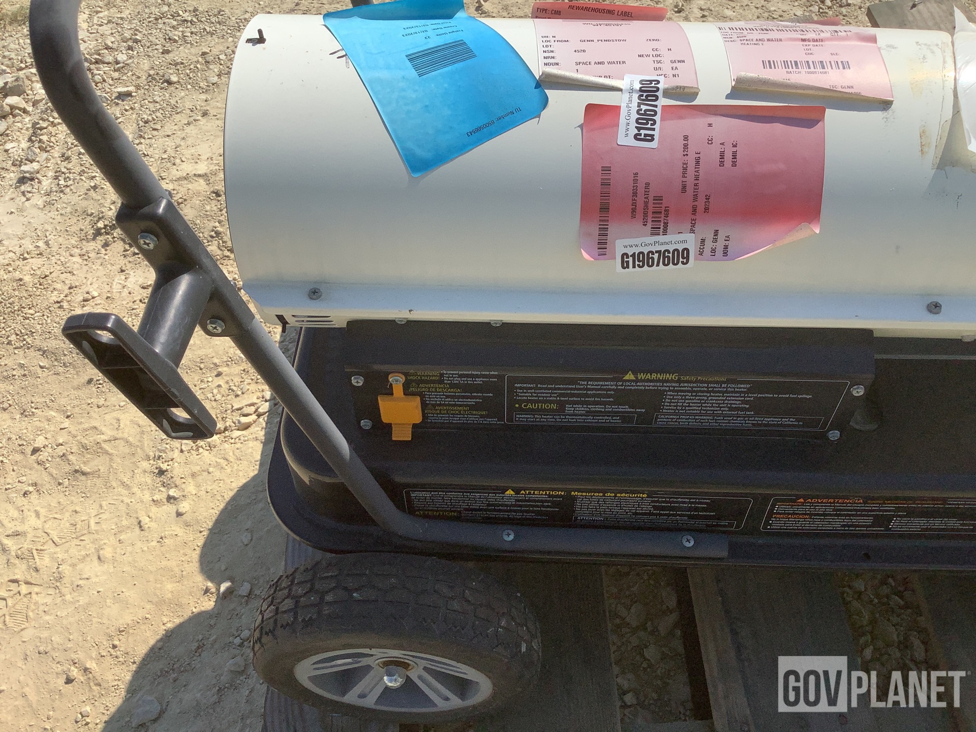 Dura Heat 210,000 BTU Kerosene Forced Air Space Heater in Abilene, Kansas,  United States (IronPlanet Europe Item #10589484)