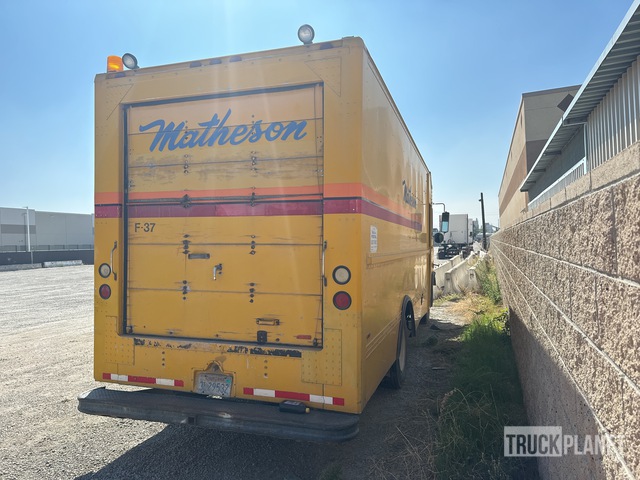 1988 International M1600 4x2 Step Van in Highland, California, United