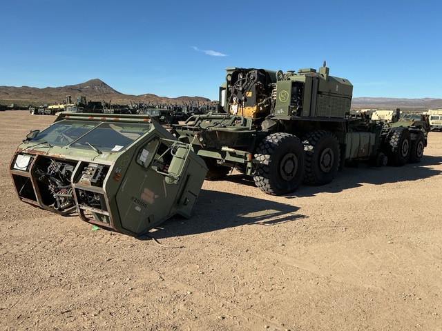 2012 Oshkosh MKR18 LVSR 10x10 Truck w/Rear Mounted Container Handler