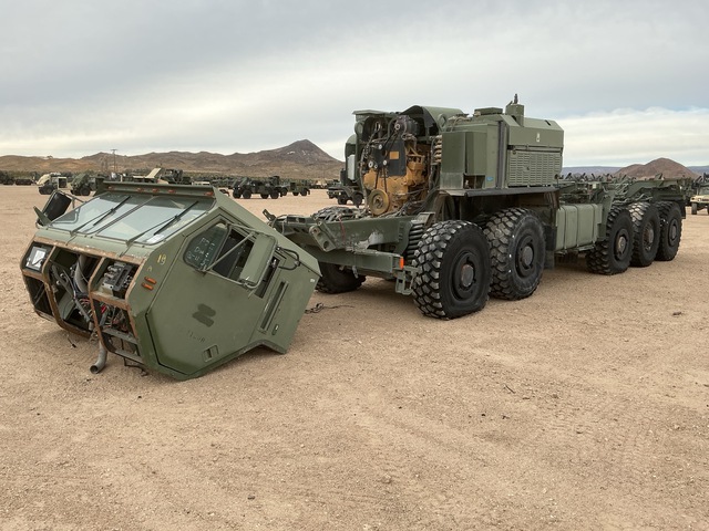 2011 Oshkosh MKR18 LVSR 10x10 Truck w/Rear Mounted Container Handler