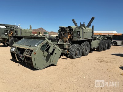 2011 Oshkosh MKR18 LVSR 10x10 Truck w/Rear Mounted Container Handler