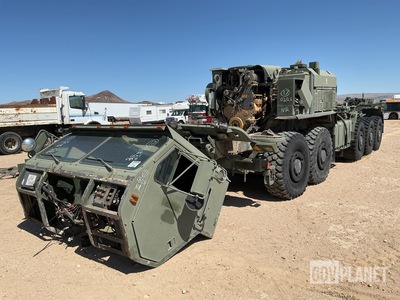 2010 Oshkosh MKR18 LVSR 10x10 Truck w/Rear Mounted Container Handler