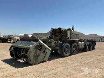 Oshkosh MKR18 LVSR 10x10 Truck w/Rear Mounted Container Handler