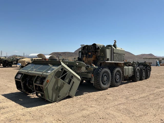 Oshkosh MKR18 LVSR 10x10 Truck w/Rear Mounted Container Handler Oshkosh MKR18 LVSR 10x10 Truck w/Rear Mounted Container Handler