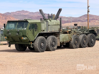 2010 Oshkosh MKR18 LSVR 10x10 Truck w/Rear Mounted Container Handler