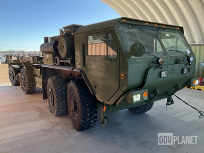 2010 Oshkosh MKR18 LVSR 10x10 Truck w/Rear Mounted Container Handler