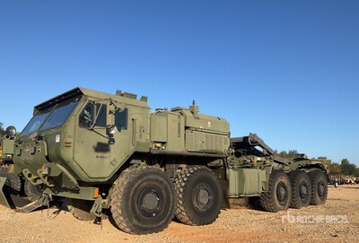 2010 Oshkosh MKR18 LVSR 10x10 Truck w/Rear Mounted Container Handler