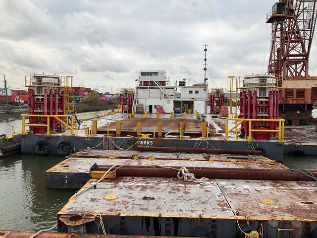 Tidewater Jackup 139.5'x80'x10' Barge