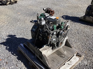 Dfm Engine Surplus Yanmar 4TNV84T-DFM Turbo Diesel Engine in Chambersburg ...