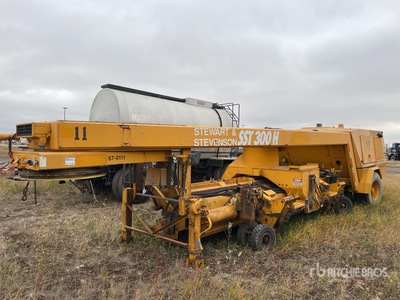 2002 Stewart & Steveson SST-300H Hydraulic Runway Sweeper
