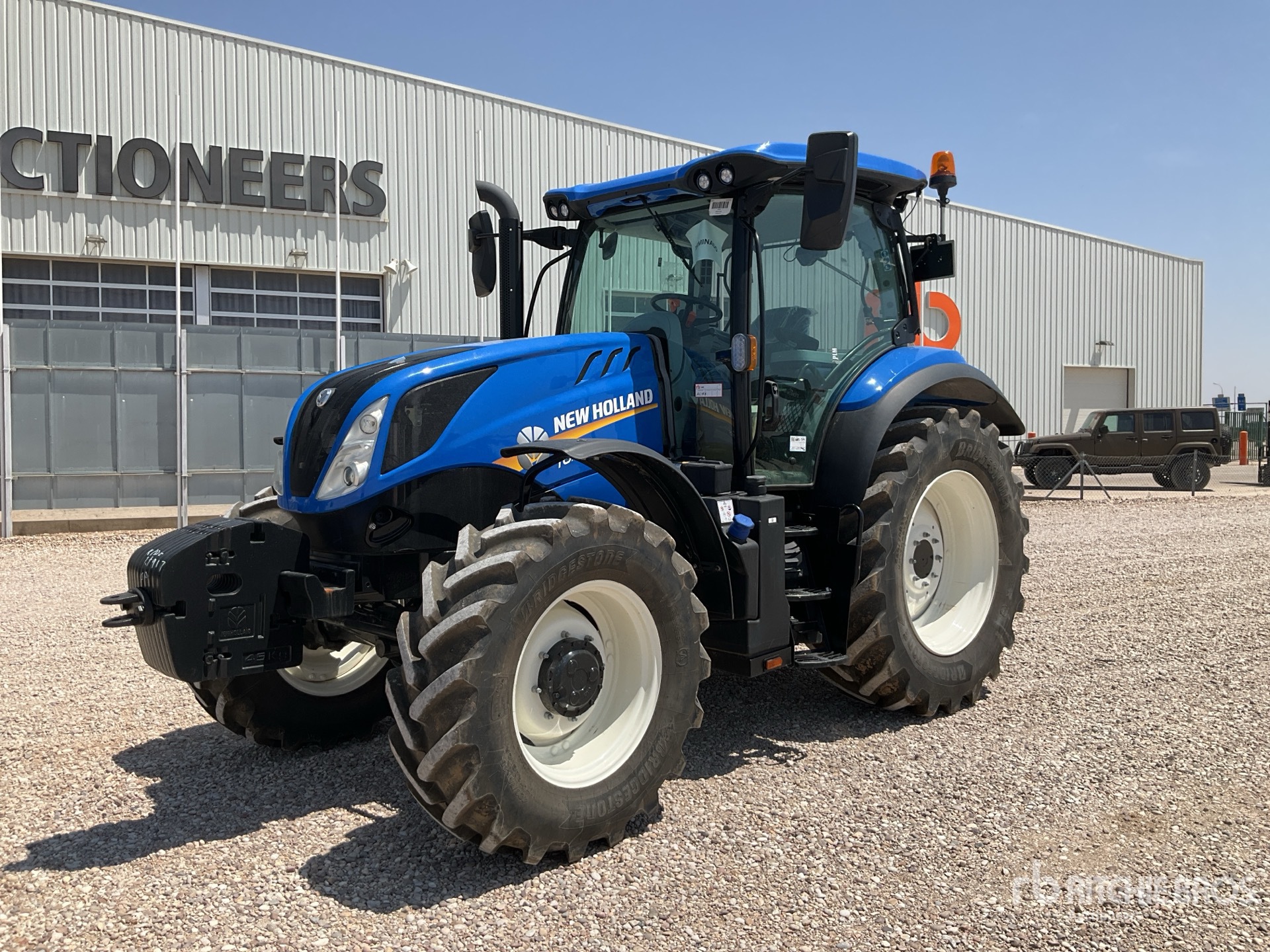 2023 New Holland T6.145 Tracteur agricole 4 roues motrices